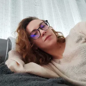 Assistante de vie, aide au manage