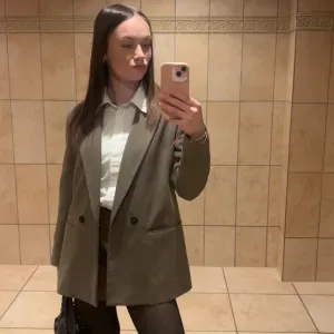 baby-sitter expérimentée à Dijon 