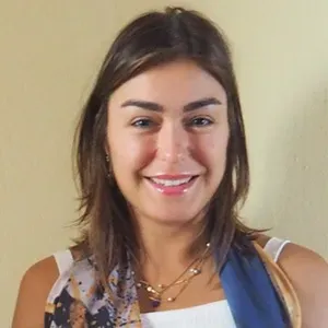 Babysitter com experiência em Beja
