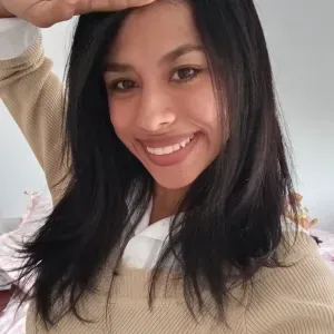 Niñera en Zaragoza con Experiencia