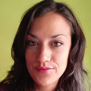 Houses cleaner  in Alicante. Responsible