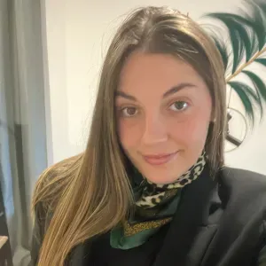 Baby-sitter expérimentée à Bastia