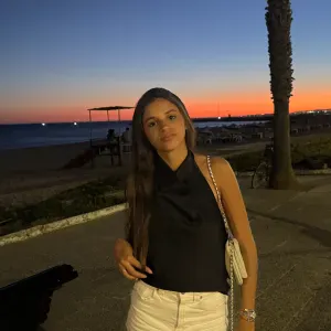 Babysitter na ericeira ao seu dispor 