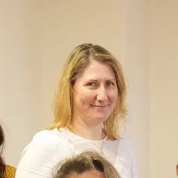 je cherche une femme de ménage + repassage