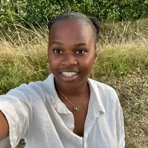 Baby-sitter au alentour de Calais