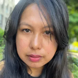 Babysitter bilingue à Paris et aide Ménagèr - 