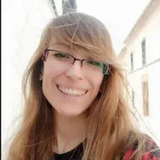 Profesora para el cuidado de sus hijos e hijas