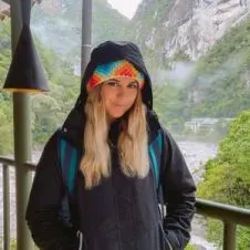 Fille péruvienne pleine d'énergie et envie de travailler :)