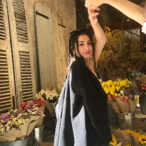 Cuidadora infantil con experiencia en academias