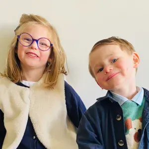 Je recherche baby sitter - sorties d'école - 2 enfants 