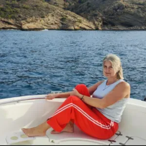 Busco trabajo como limpiadora 