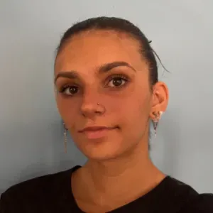 Lycéenne en terminale, je voudrais aider vos enfants.