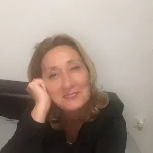 Ofrezco servicio de niñera