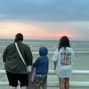 Baby-sitter et maman de 3 enfants 