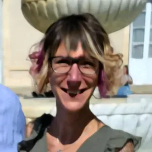 aide ménagère à domicil en CESU