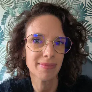 Professeur des écoles expérimentée donne cours de soutien