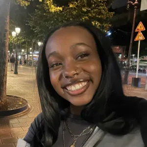 Garde de confiance à Paris et Noisy-le-Grand