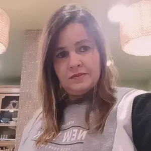 Procuro trabalho de limpeza, com responsabilidade