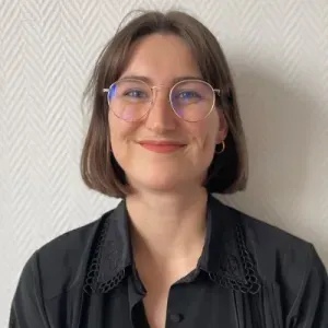 Garde d'enfants / aide aux devoirs / activités - Lyon