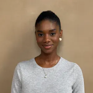 Disponible pour garder vos loulous ponctuellement !