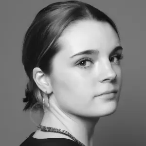 Baby-sitter dynamique Caen et alentours 