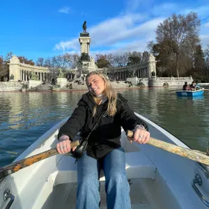Baby-sitter sérieuse et bienveillante à Lille 