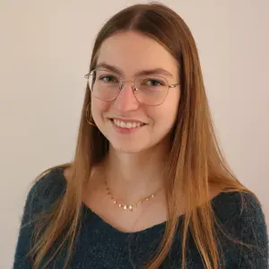 Une super baby-sitter à Reenes 