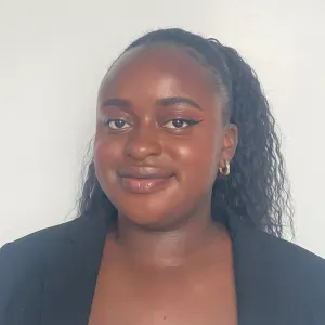 Baby-sitter étudiante à Compiègne !