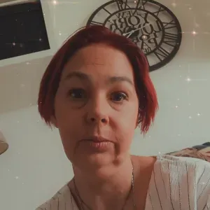 Baby-sitter expérience plus de 10 ans 