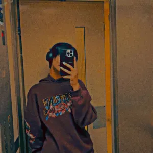 Experience in taking care of babies and im looking for a job