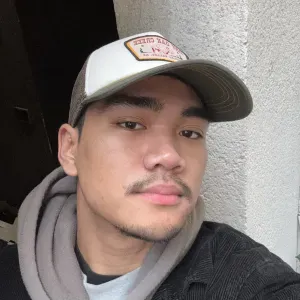 Je recherche un travail ménage.