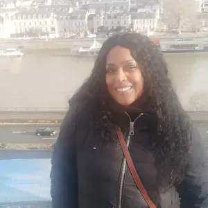 ex assistante maternelle experimente. plus de 15 ans expér