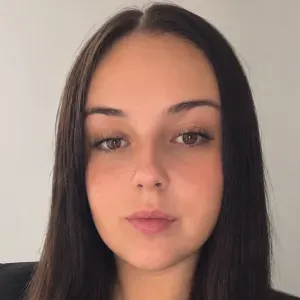 Baby-sitter expérimentée à Romans-sur-Isère
