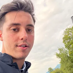 CERCO SIGNORA DELLE PULIZIE A VARAZZE