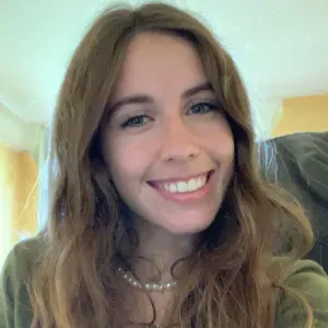 Étudiante motivée pour des missions de ménage