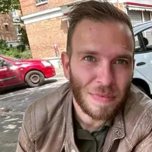 Babysitter motivée – dispo soir & week-end