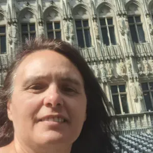 Cuidadora compassiva rolle e nyon