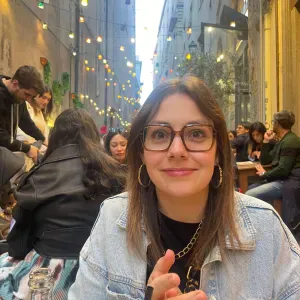  baby sitter pour garde d'enfant a domicile