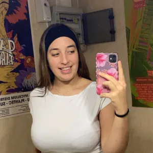 Femme de ménage, secteurs Lesneven