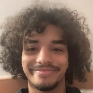 Experienced babysitter in Leicester