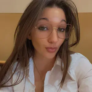 Baby Baby-sitter, étudiante en droit