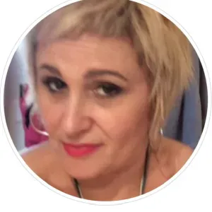 Mamie nounou dynamique 