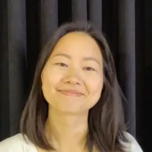 Cross-cultural and multi-lingual tutor looking for students!