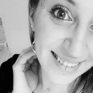 Je cherche un(e) dame de companie