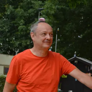 Je travaille pour une société de nettoyage 