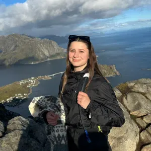 Job étudiant baby sitter à la Chaux de Fonds 