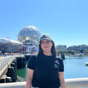 Experienced Airbnb & Office Cleaner