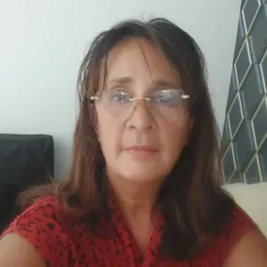 Aide a domicile auprès des personnes âgées avec expérience 