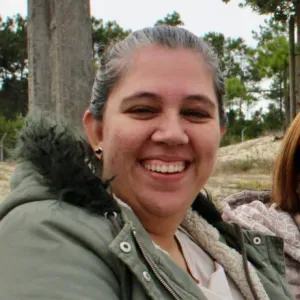 Babysitter com anos de experiência. 