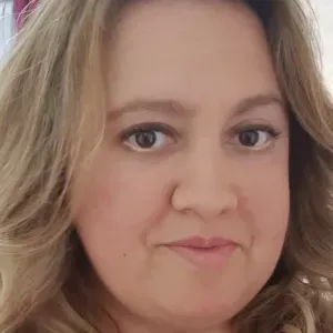Baby sitter expérimenté sur le B A B